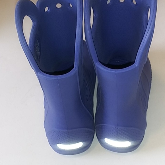 SOLD! Crocs Rain Boots Unisex Size 12 - Picture 5 of 15